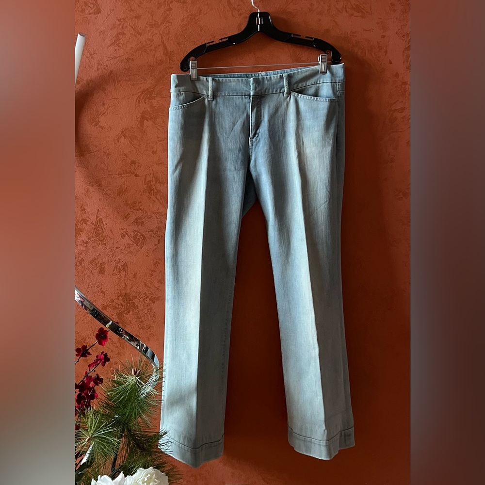 Ellie Tahari Light Blue Women Jeans
